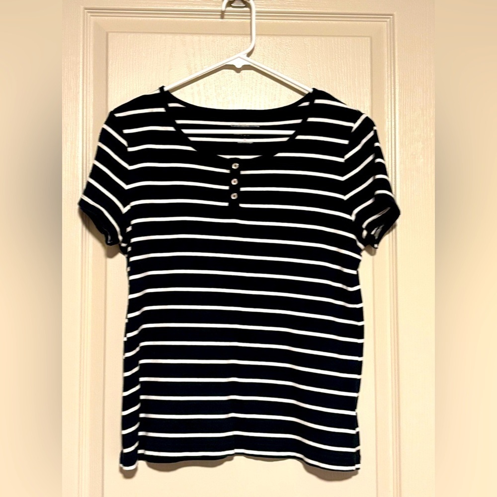 Croft & Barrow Black and White Striped Short Sleeve Tee Size Large